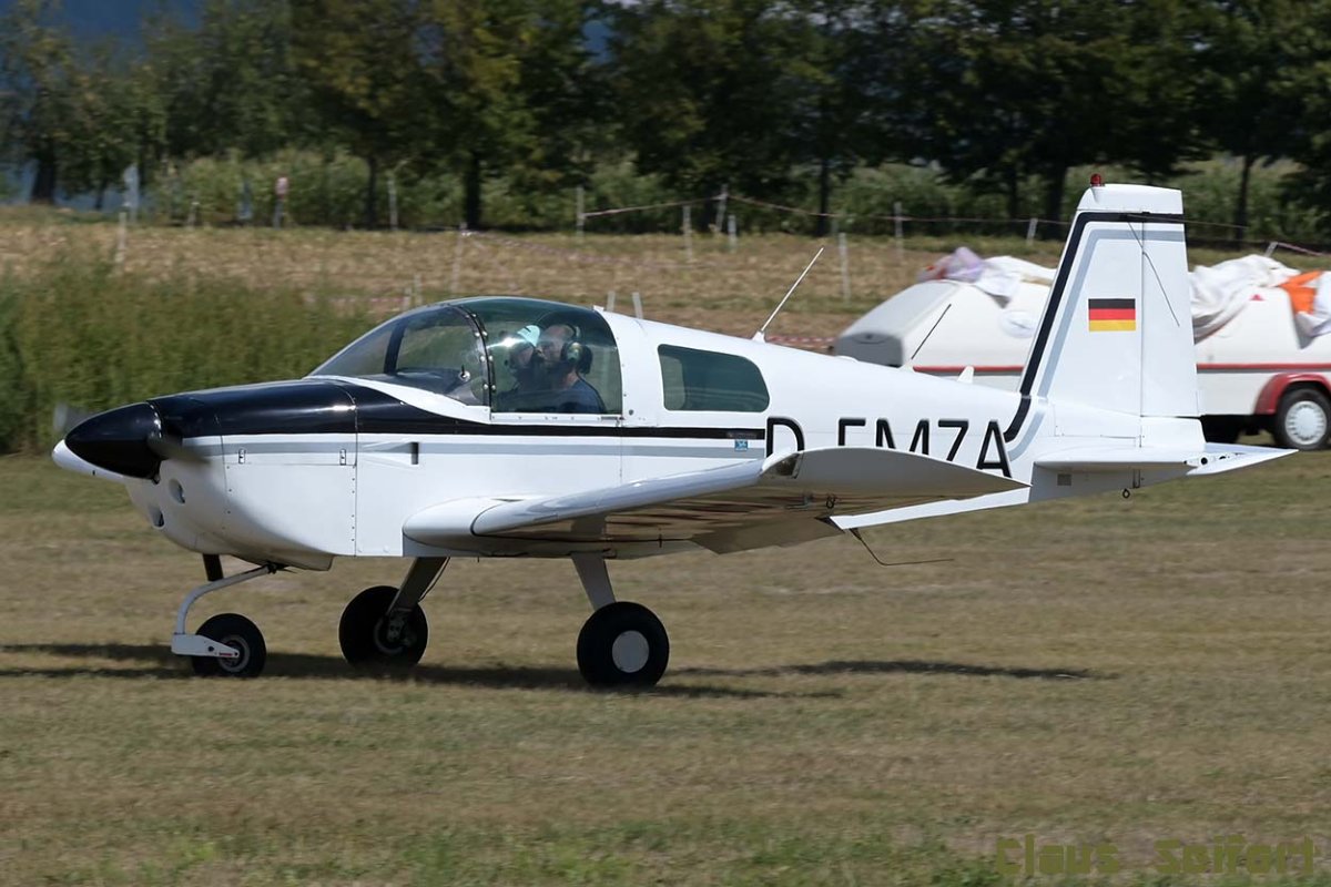 D-EMZA.jpg