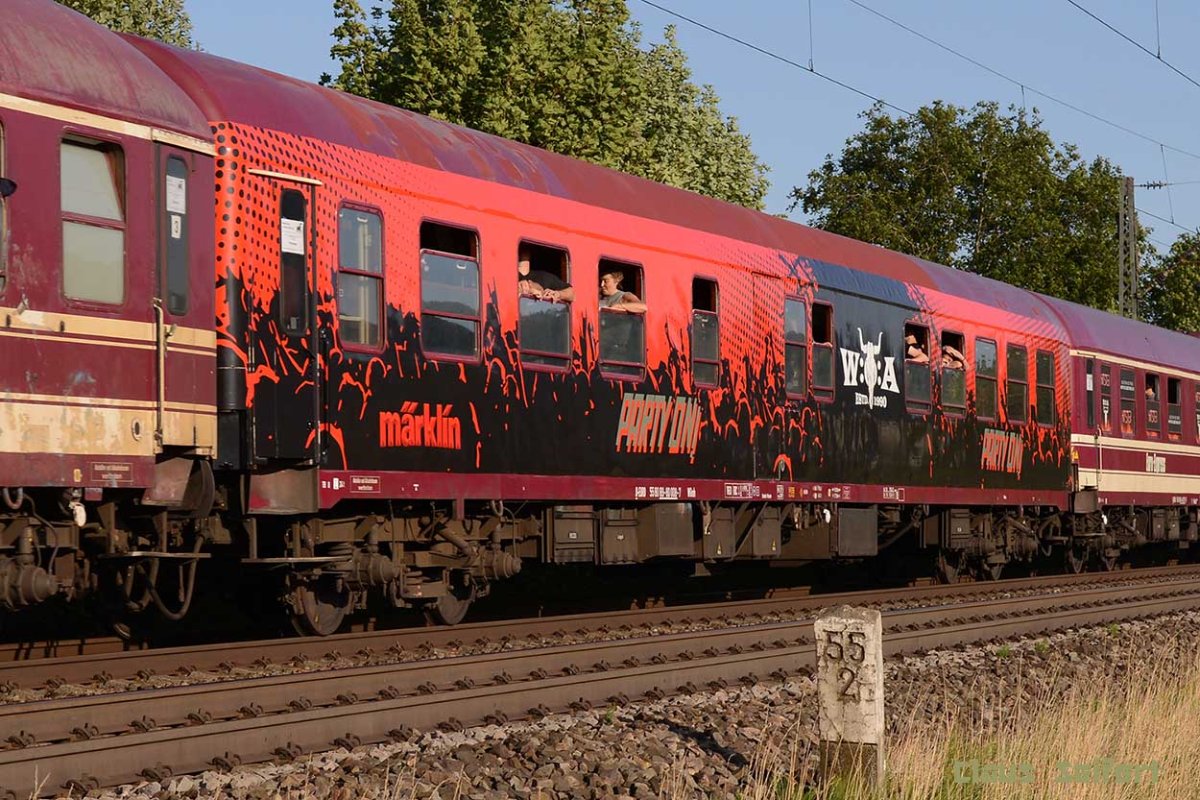 89 80 008-7.2.jpg