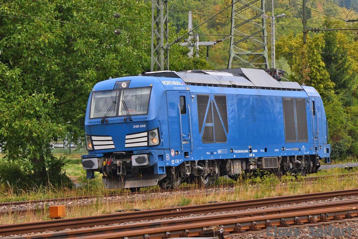 248 049-9.jpg