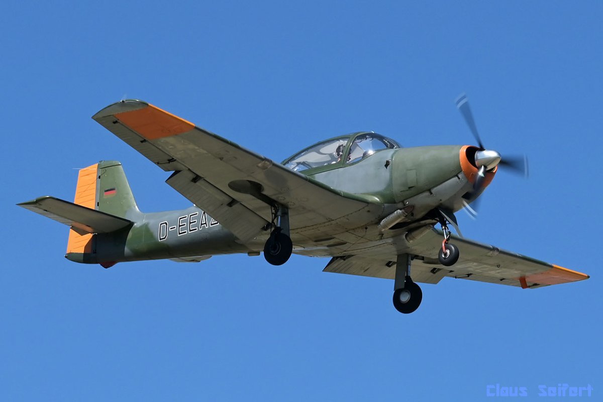 D-EEAZ.jpg