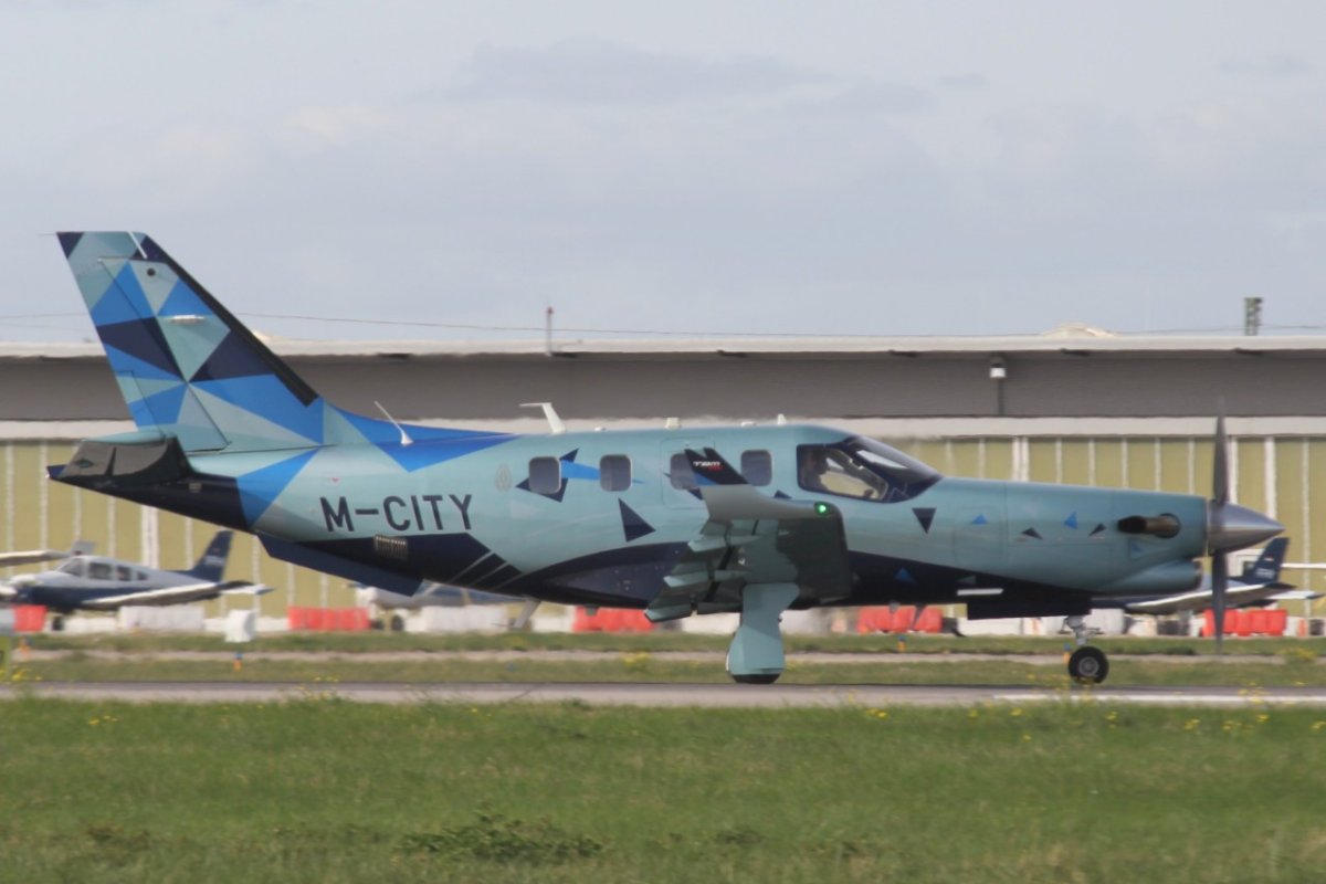 M-CITY       Daher-Socata TBM-960