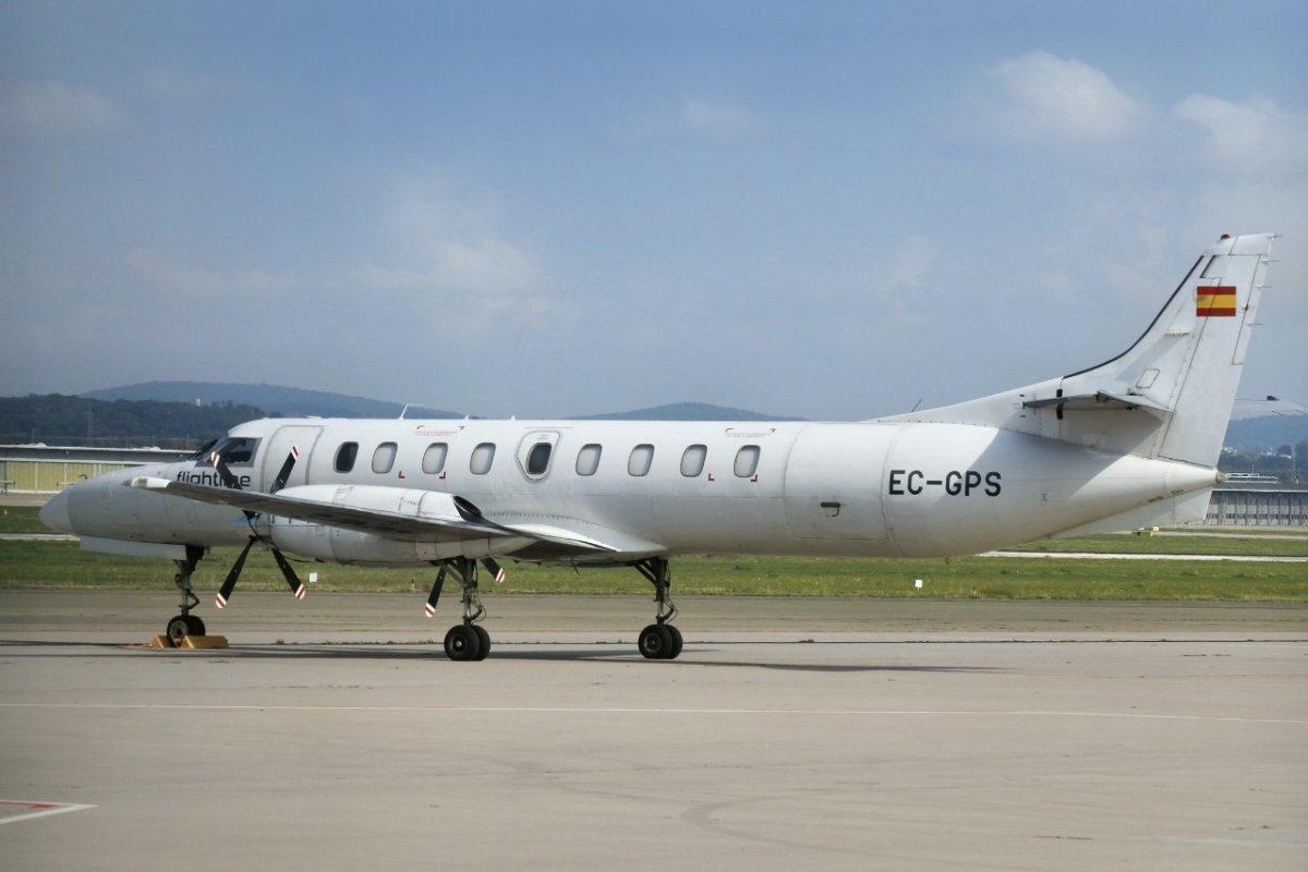 EC-GPS       Fairchild Metro III     Flightline