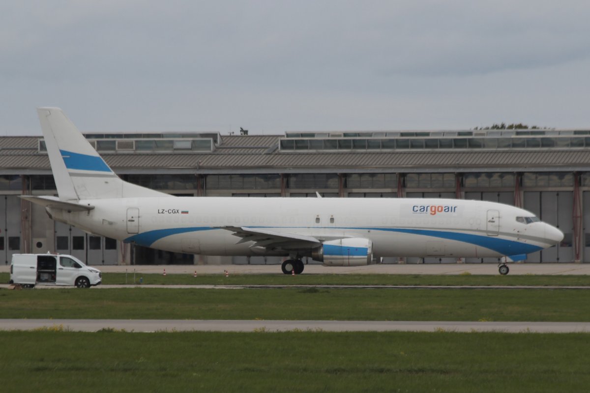 LZ-CGX       737-43Q(SF)        CargoAir