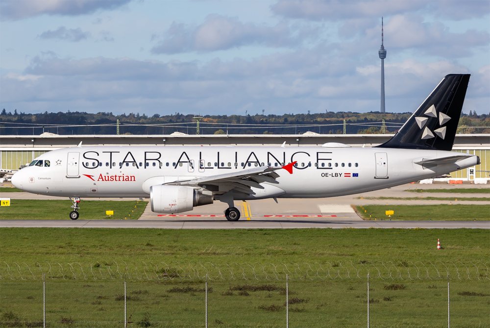 Austrian Airlines / OE-LBY / Airbus A320-214