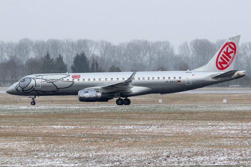 Embraer E190 Air Berlin - D-ARJC