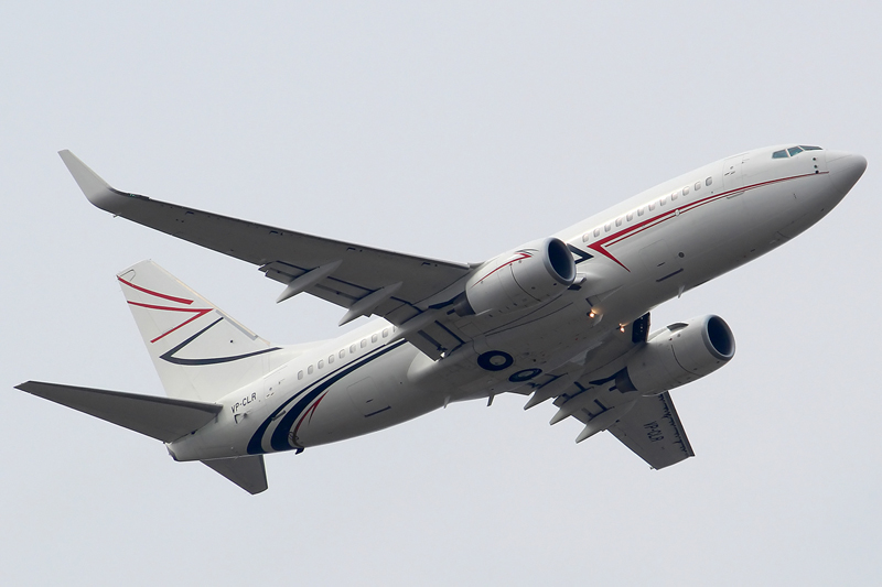 Boeing 737-700BBJ VP-CLR