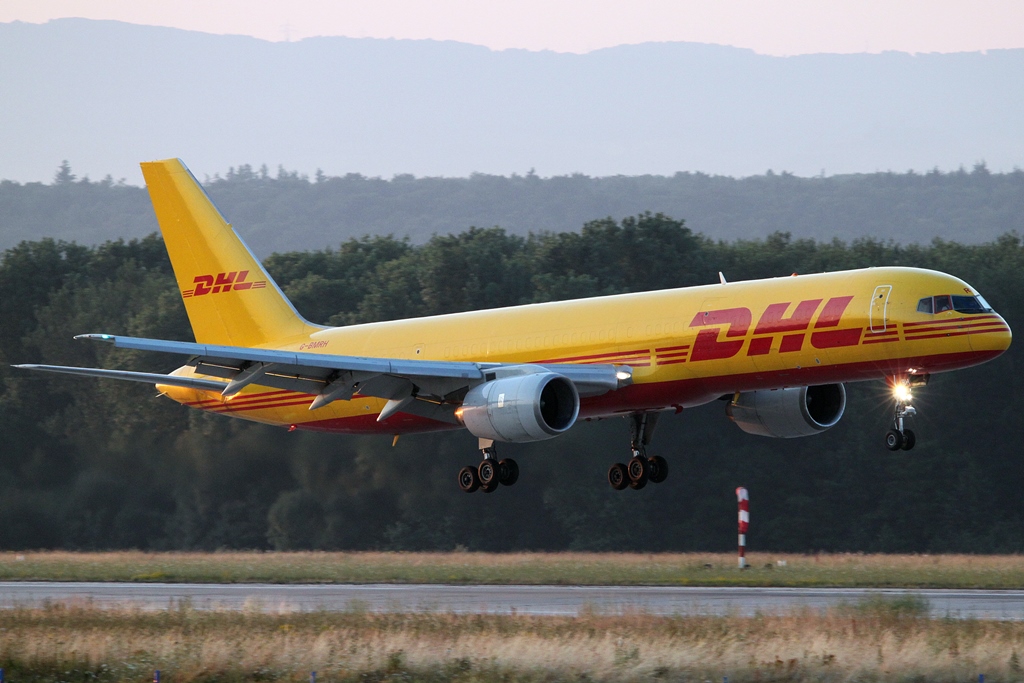 DHL (DHL Air) Boeing 757-236(SF) G-BMRH