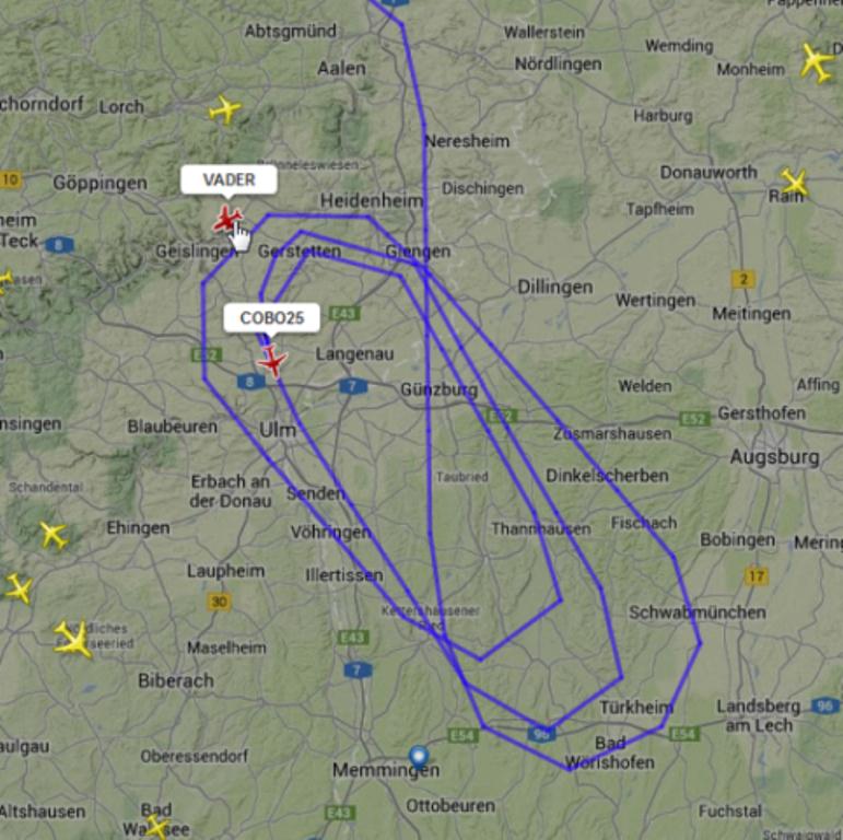 2013-09-05 10_16_50-Flightradar24.jpg